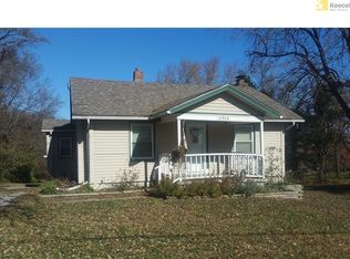12904 Colonel Dr, Sugar Creek, MO 64050