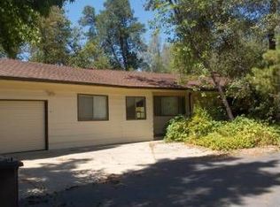 18142 Ranchera Pines Rd, Redding, CA 96019