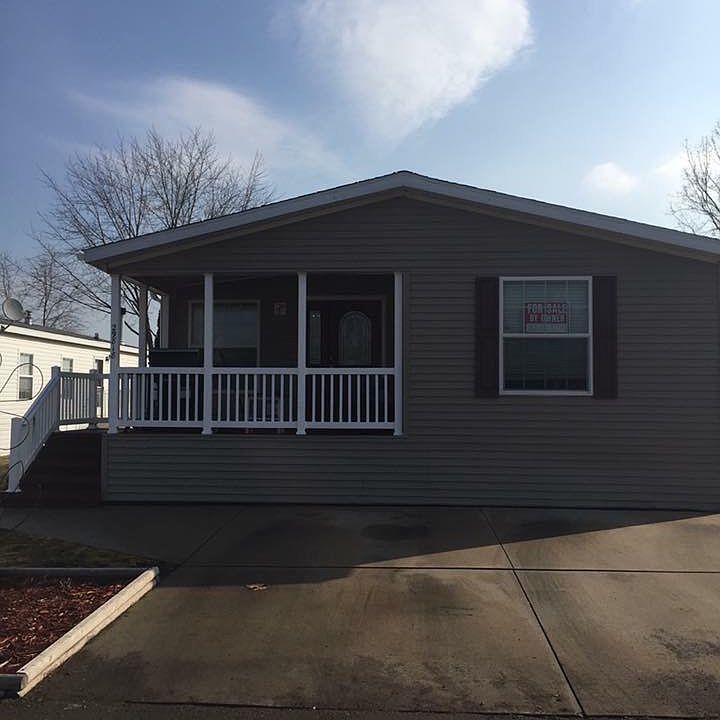 1st image of 29818 Charlemagne Dr
