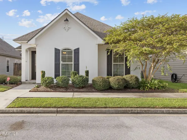 202 Green Cay Dr, Youngsville, LA 70592