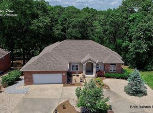 58 Taylor Dr, Bella Vista, AR 72714