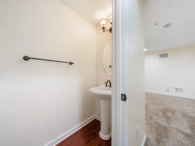 3114 Raintree Dr — Photo 25