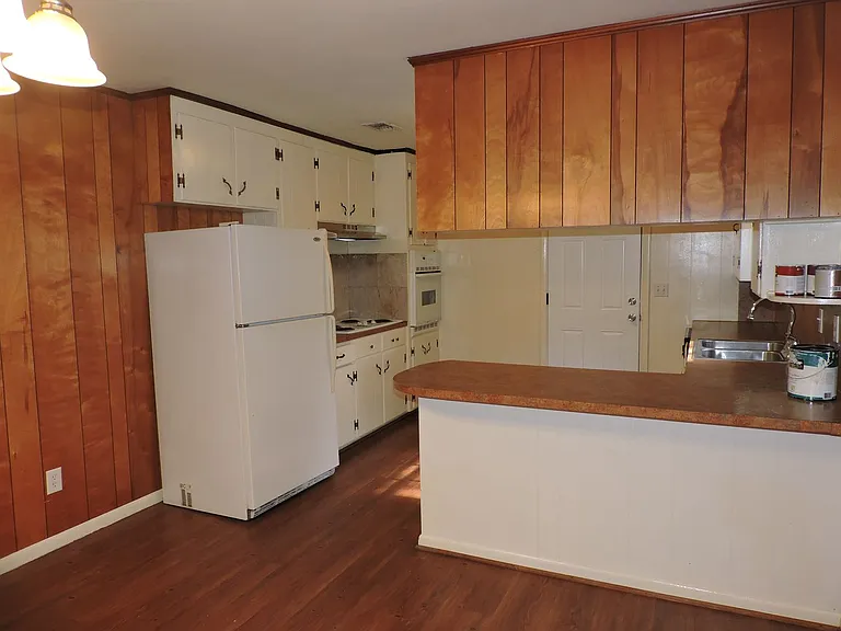 8220 Excelsior Dr — Photo 7