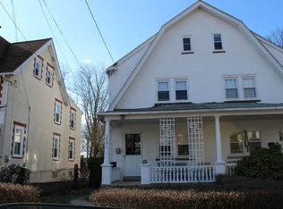 2620 Chestnut Ave, Ardmore, PA 19003