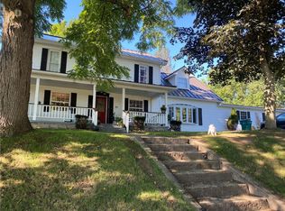 75 E Lacock St, Sandy Lake, PA 16145