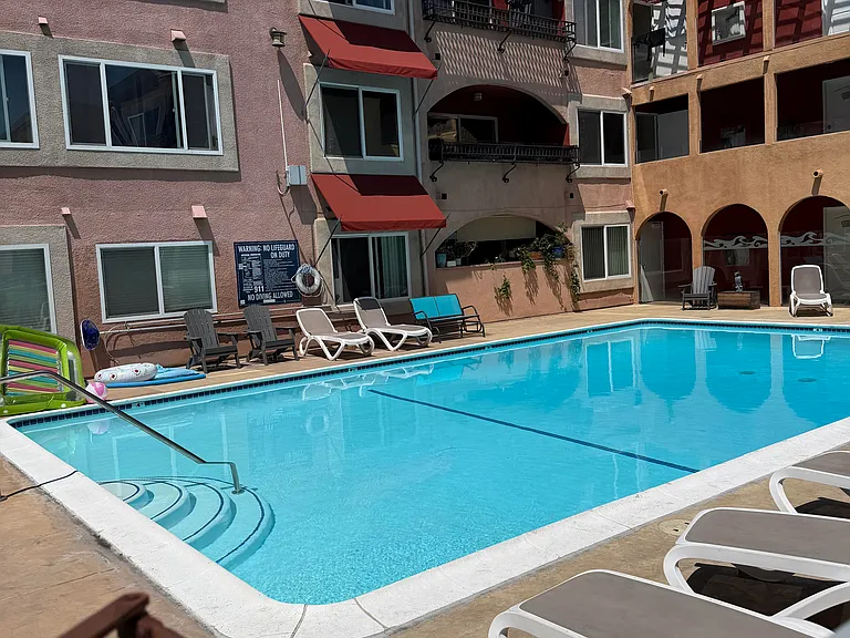 860 Turquoise St #128 — Photo 19