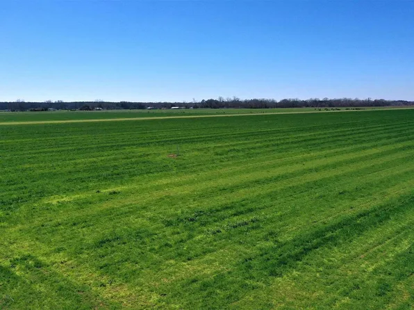 15 Davis Pond Rd, Atmore, AL 36502