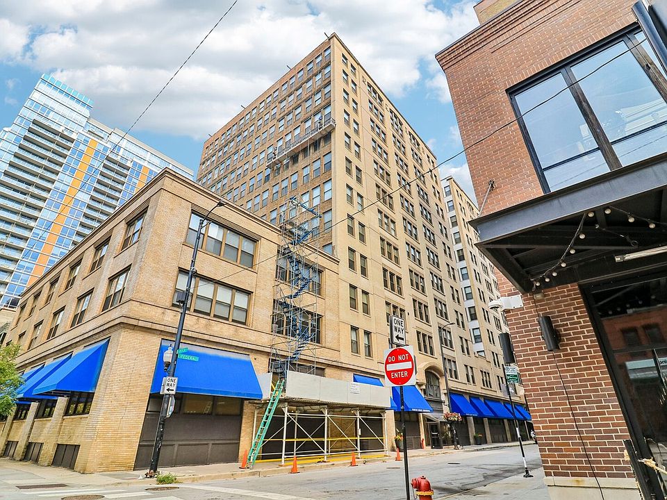 1st image of 780 S Federal St APT 604