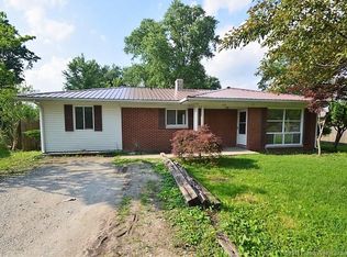 514 Hanover Dr, Hanover, IN 47243