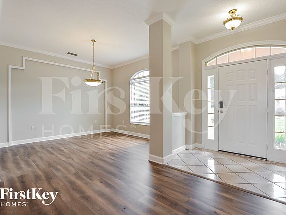 2nd image of 34032 Valencia Dr