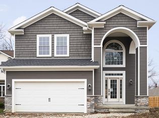 2058 Lloyd Ct, Wickliffe, OH 44092