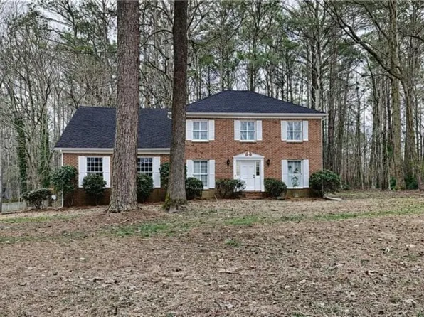 260 N Fayette Dr, Fayetteville, GA 30214