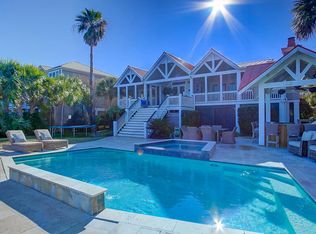 42 Intracoastal Ct, Isle Of Palms, SC 29451