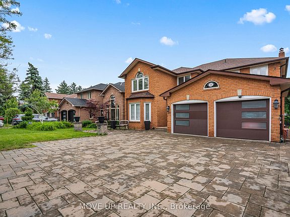 2nd image of 21 Gaby Ct