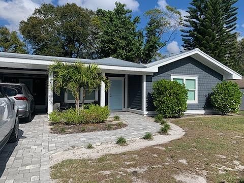 1st image of 2557 Pelican Dr