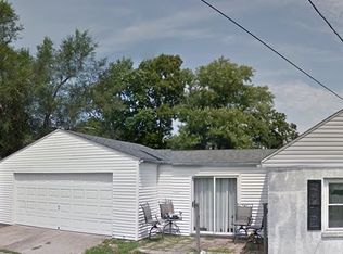 121 3rd St, Trenton, OH