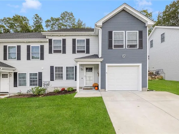 8 Lily Ln #8, West Warwick, RI 02893