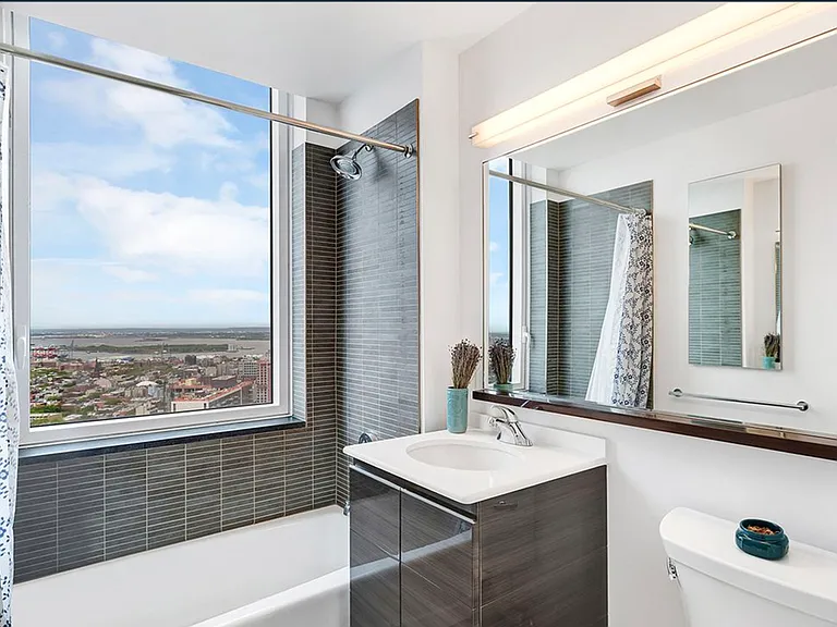 66 Rockwell Pl #41D — Photo 2