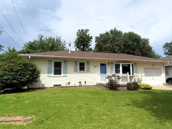 1930 Marc St, Salina, KS 67401