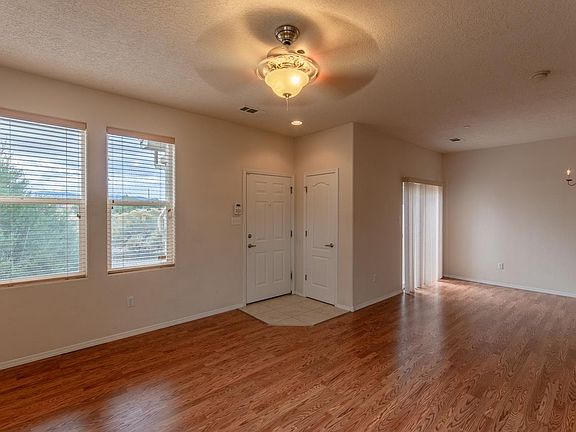5th image of 4350 San Benito St Unit B