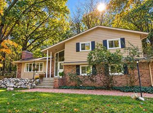 1021 Hol Hi Dr, Kalamazoo, MI 49008