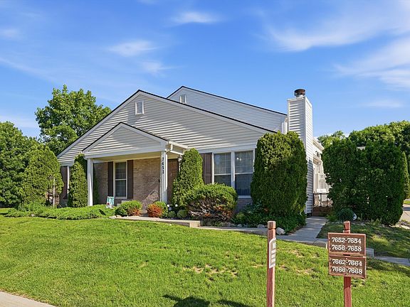 2nd image of 7652 Woodview Dr