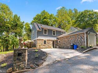 2500 Parkview Rd, Baltimore, MD 21207