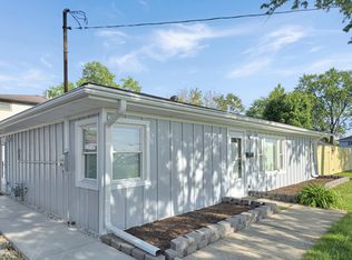1912 Lawrence Ave, Lockport, IL 60441