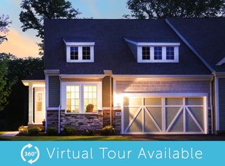684 Championship Dr, Oxford, CT 06478
