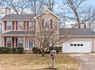 1000 Roedeer Dr, Clarksville, TN 37042