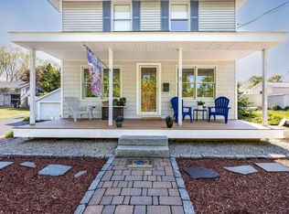 7 Clark St, Derry, NH 03038