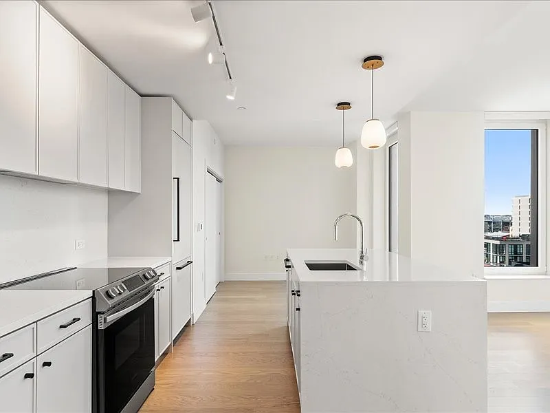 420 Carroll Street — Photo 2