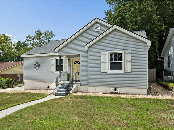 3rd image of 1712 E 32nd Street