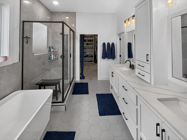 16001 Aparados Way — Photo 13