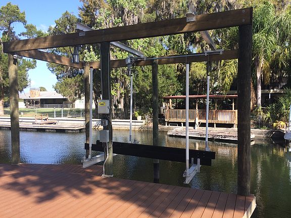 New 7k lift and deck