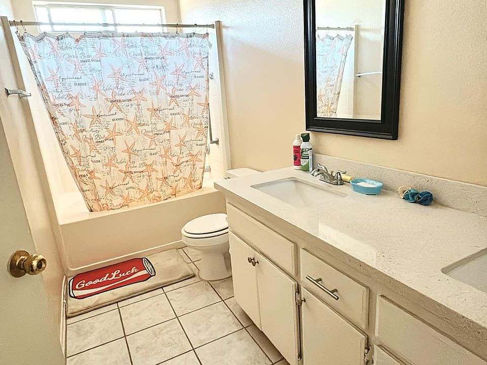 2nd image of 14332 Chesebro Ct