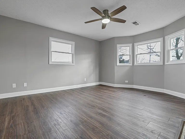 2089 Lockbourne Rd — Photo 16