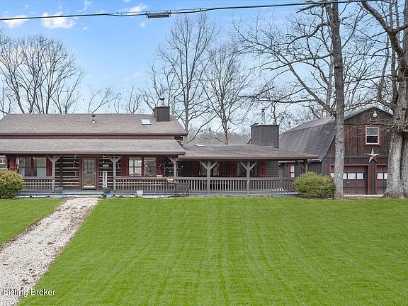 2nd image of 150 Lecomptes Bottom Rd