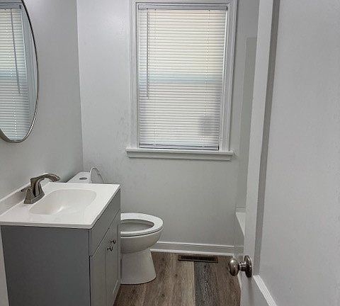 5th image of 2609 Houston Ave
