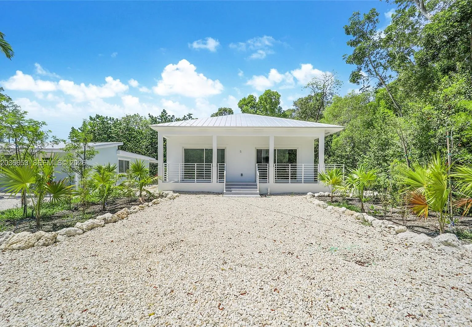 Bowens Add Riviera Villag — Photo 1