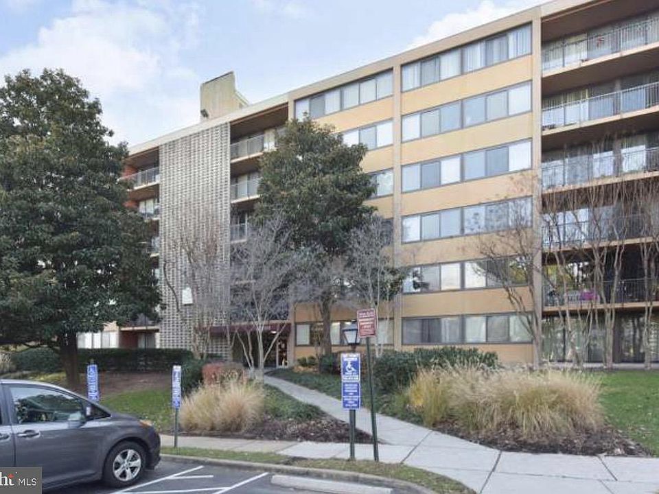 1st image of 16 S Van Dorn St APT 607