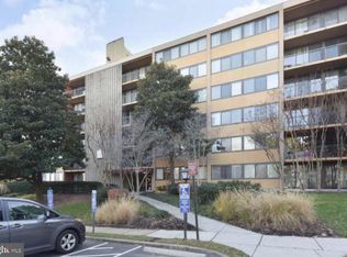 16 S Van Dorn St APT 607, Alexandria, VA 22304