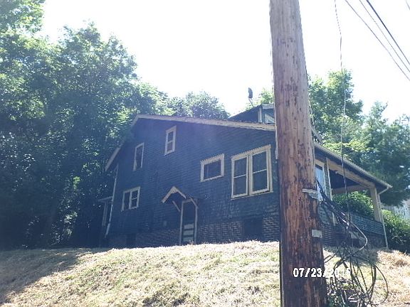 5th image of 172 North Corning