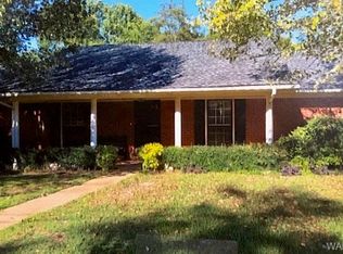 1313 Phillips Dr, Demopolis, AL 36732