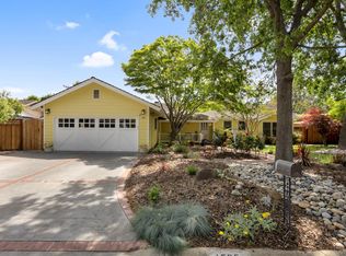 1525 Wessex Ave, Los Altos, CA 94024
