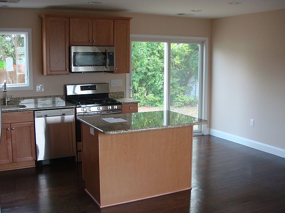 Kitchen from entrance