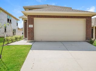 9322 Dogwood Hl, San Antonio, TX 78211