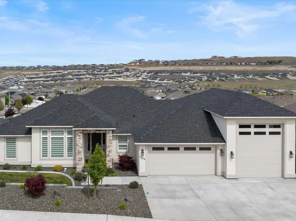 7056 W 33rd Pl, Kennewick, WA 99338