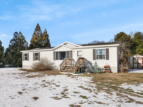 8024 Hickman Farm Rd, Wallops Island, VA 23337