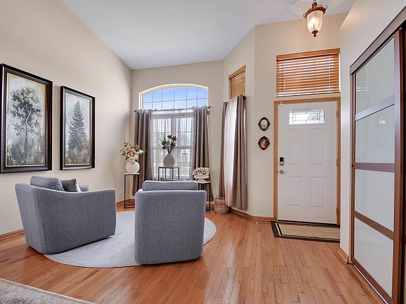 5th image of 7404 Fordham Ln